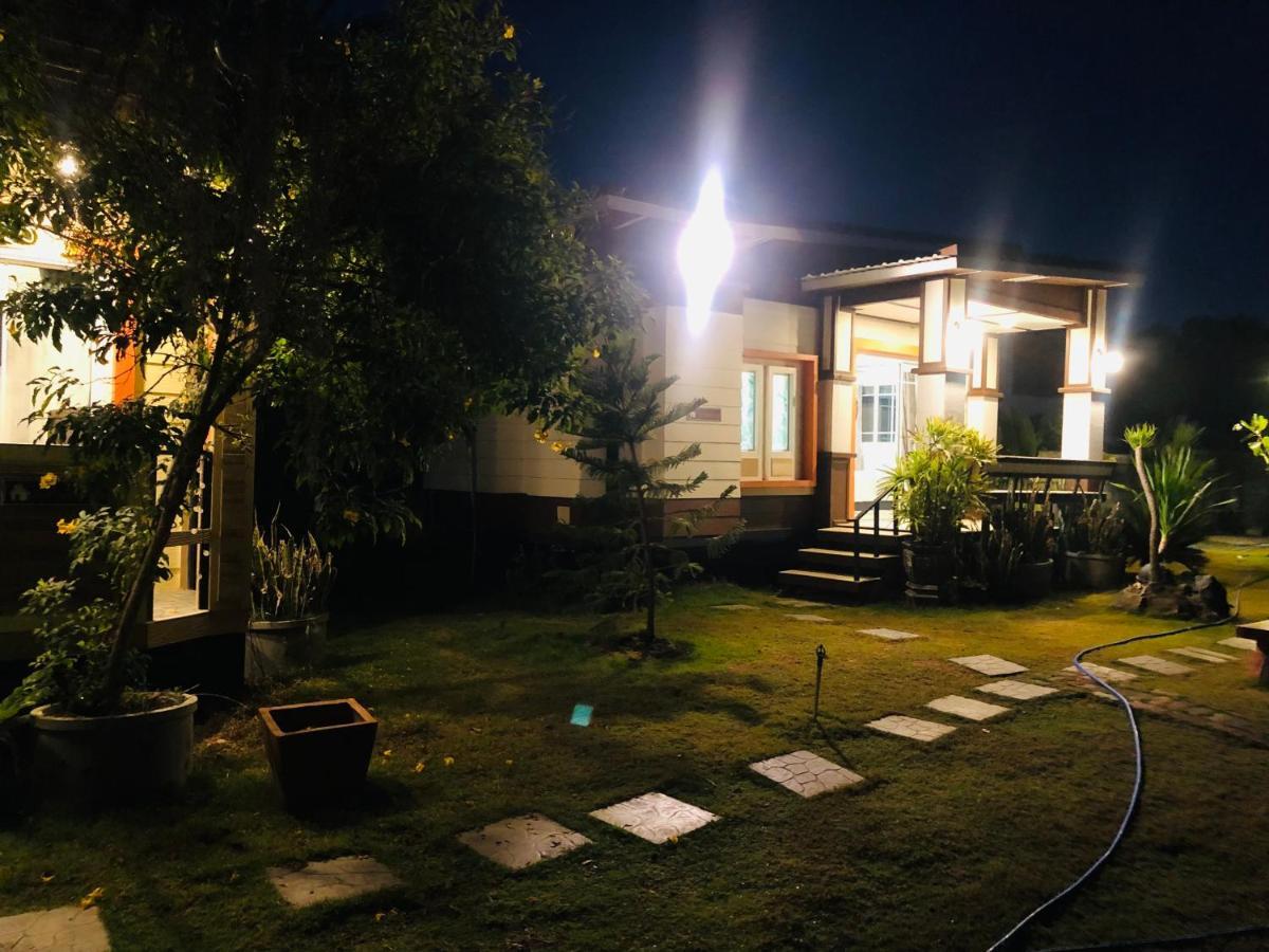 มุกดาสวรรค์ รีสอร์ท - Mukda Sawan Resort Mukdahan Luaran gambar
