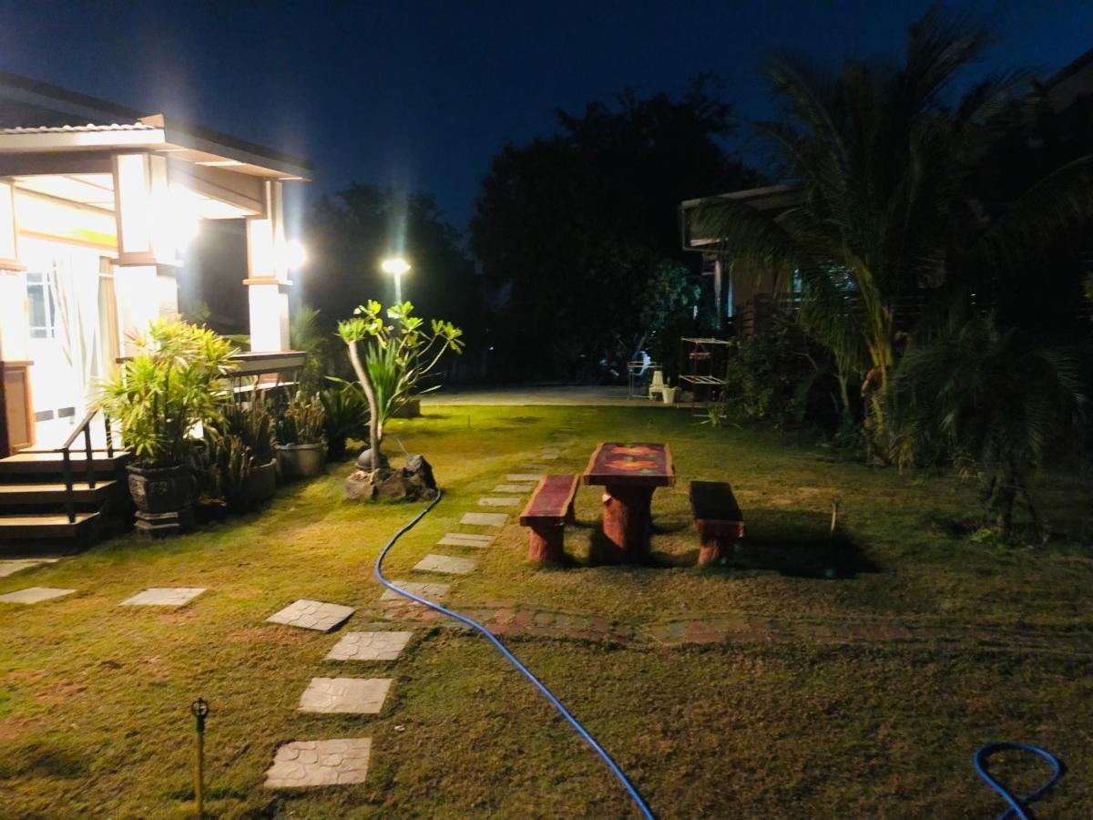 มุกดาสวรรค์ รีสอร์ท - Mukda Sawan Resort Mukdahan Luaran gambar