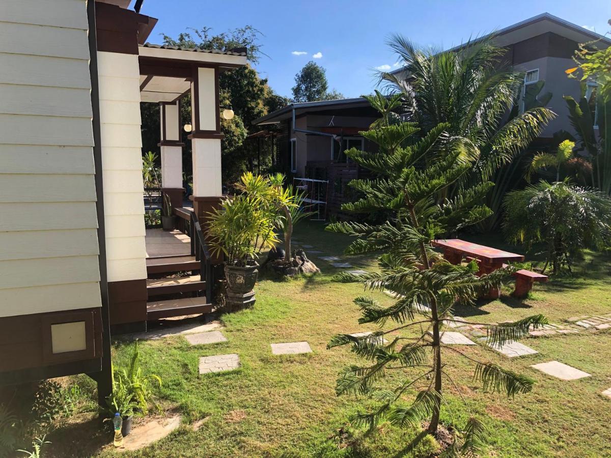 มุกดาสวรรค์ รีสอร์ท - Mukda Sawan Resort Mukdahan Luaran gambar